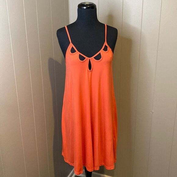 NWT Very J Small Midi Dress Cut Outs on Neckline Spaghetti Strap Stretch - Picture 1 of 7